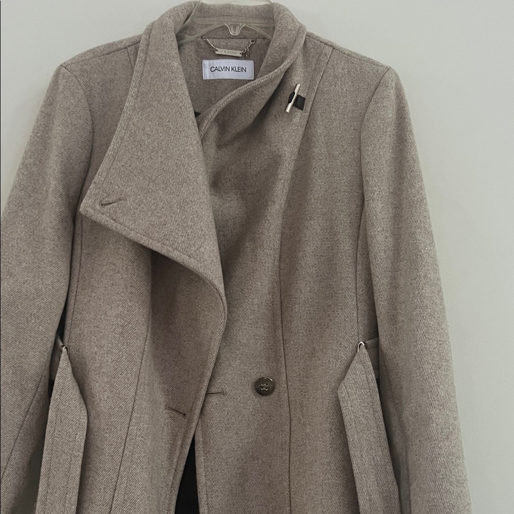 Calvin Klein Women's Beige Wool Wrap - Picture 5 of 16